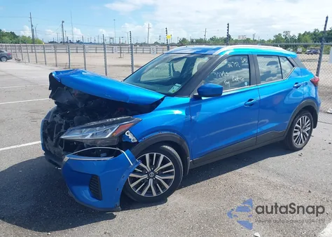 2021 Nissan Kicks Sv Xtronic Cvt z USA, uszkodzony, nr VIN 3N1CP5CV5ML518761